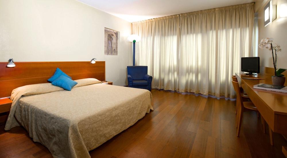 Marbela & Appart hôtel Palerme